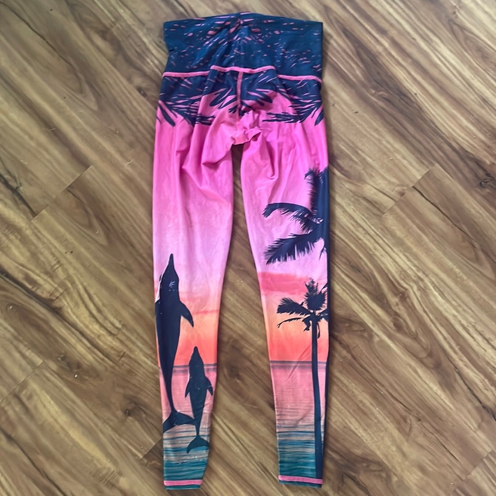 Tiki leggings